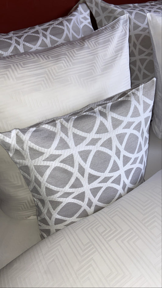 Adriatico gray cushion