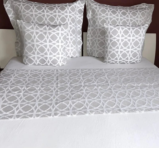 Adriatico gray bed runner