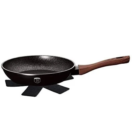 Ebony frying pan 24cm