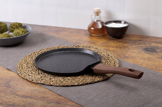 Ebony crepe pan 25cm